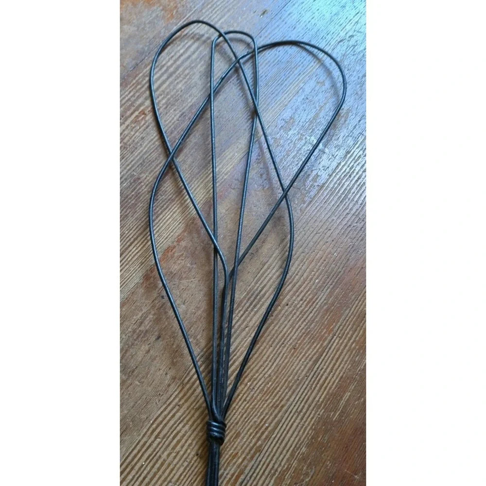 Vintage‎ Large Wire Rug Beater Pillow Fluffer Wooden Handle 37